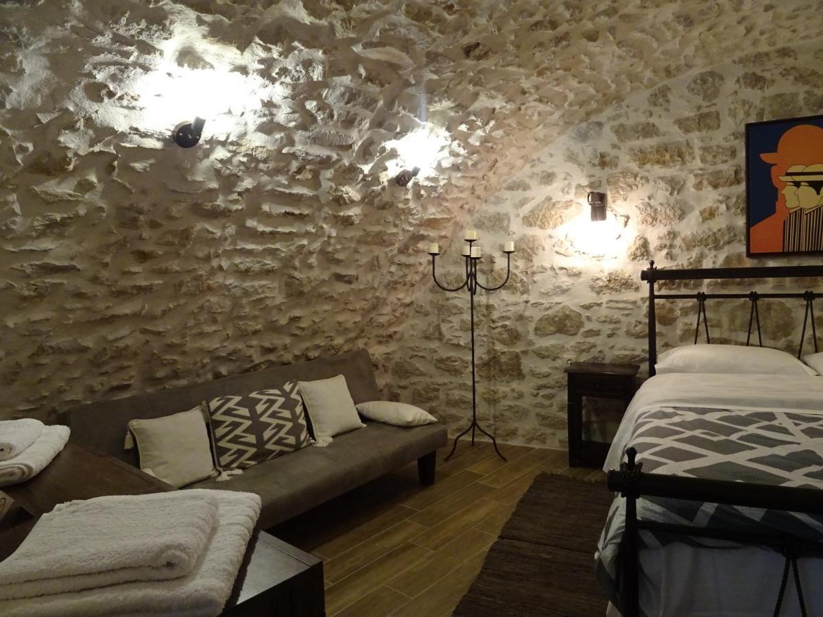 Aspasia House Oitylo Esterno foto